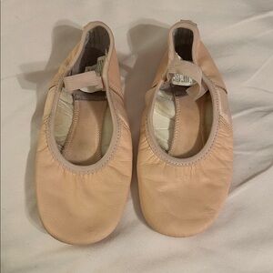 Revolution Kids Dance Ballet Flats in Light Pink
